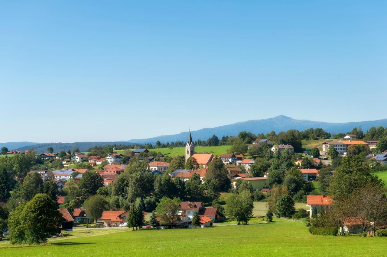 Naturhotel & Chalets Euler Neuschönau Zewnętrze zdjęcie